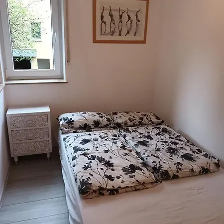 In Der Zentrale Lage Bis Zu 5 Personen Apartment